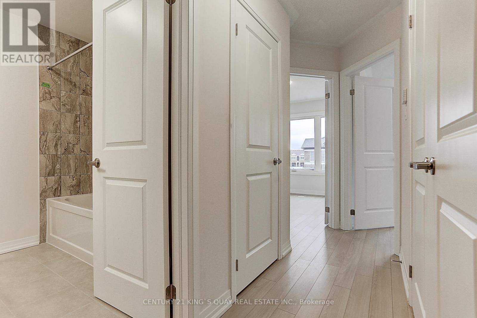 27 Floyd Ford Way, Markham (Box Grove), Ontario  L6B 1R2 - Photo 31 - N12592058