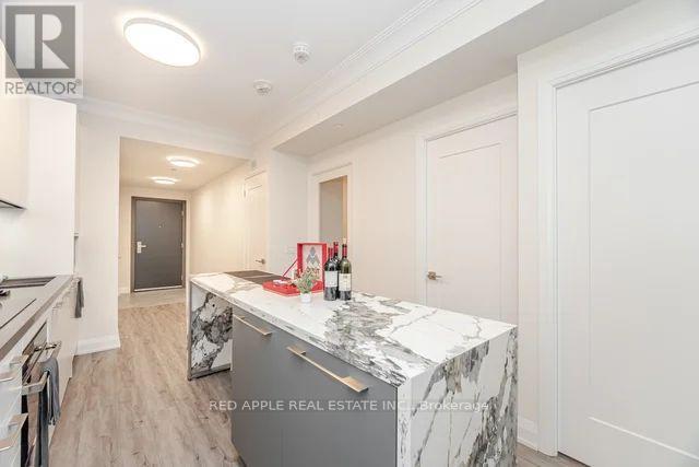 1207 - 18 Water Walk Drive, Markham, Ontario  L3R 6L5 - Photo 11 - N12592146