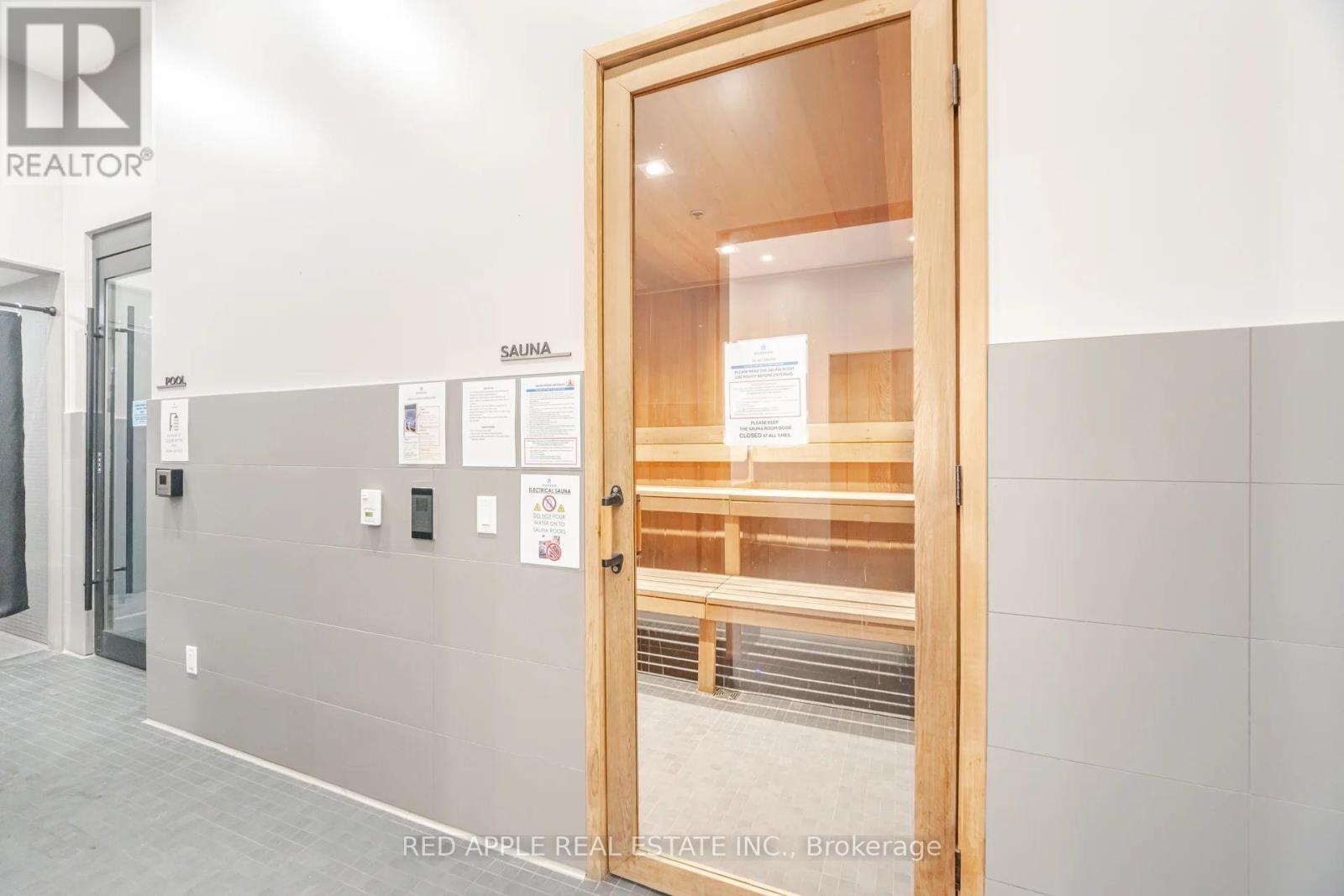 1207 - 18 Water Walk Drive, Markham, Ontario  L3R 6L5 - Photo 32 - N12592146