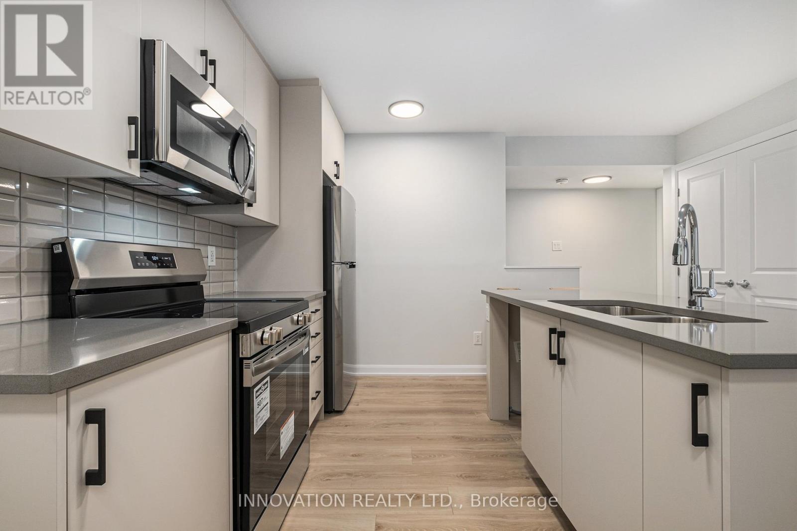 801 Glenroy Gilbert Drive, Ottawa, Ontario K2J 5R6 - Photo 5 - X12592288