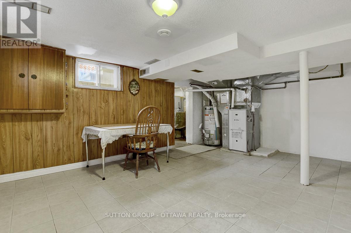 200 Breezehill Avenue N, Ottawa, Ontario K1Y 2H9 - Photo 23 - X12592434