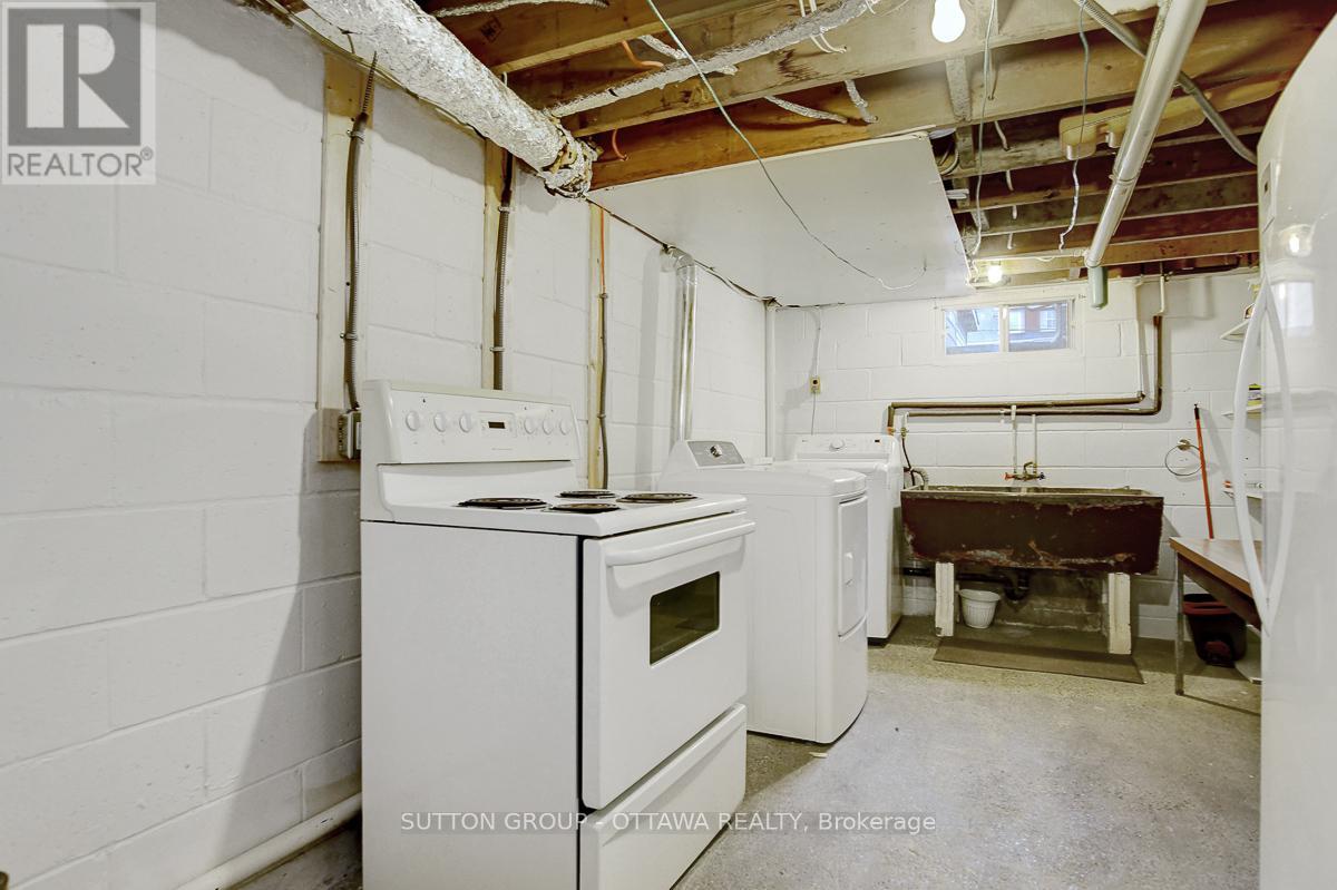 200 Breezehill Avenue N, Ottawa, Ontario K1Y 2H9 - Photo 25 - X12592434