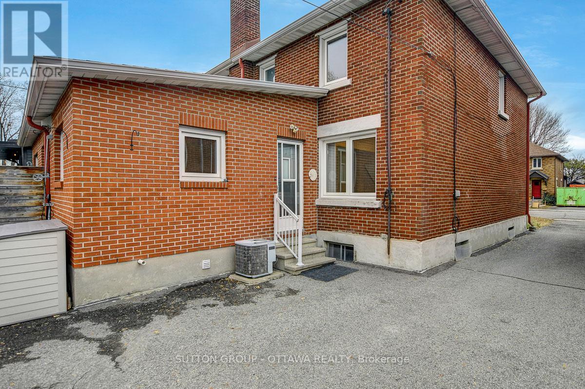 200 Breezehill Avenue N, Ottawa, Ontario K1Y 2H9 - Photo 26 - X12592434