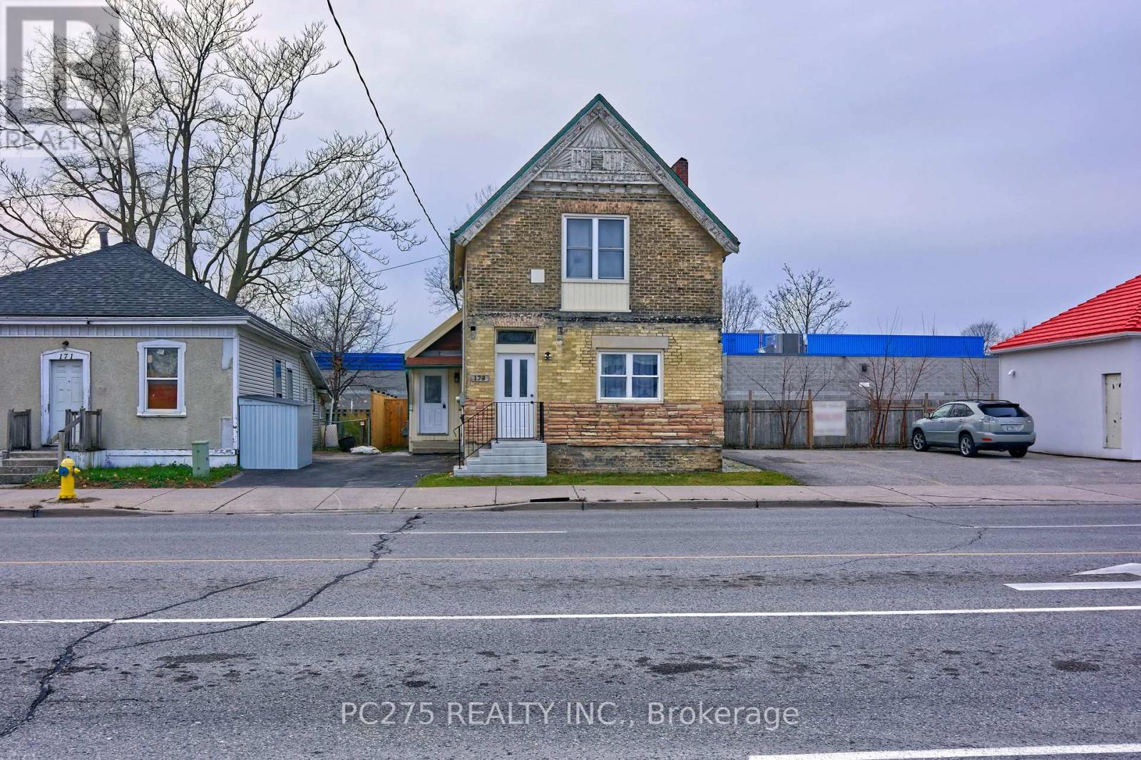 173 Adelaide Street N, London East, Ontario  N6B 3H1 - Photo 2 - X12591590