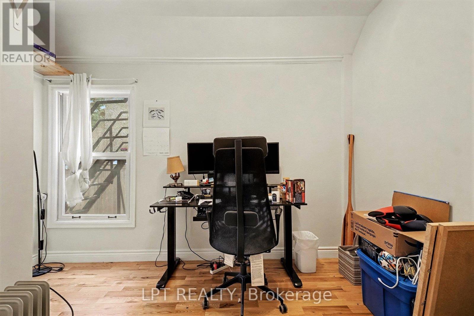 542 Maclaren Street W, Ottawa, Ontario  K1R 5K7 - Photo 23 - X12592452