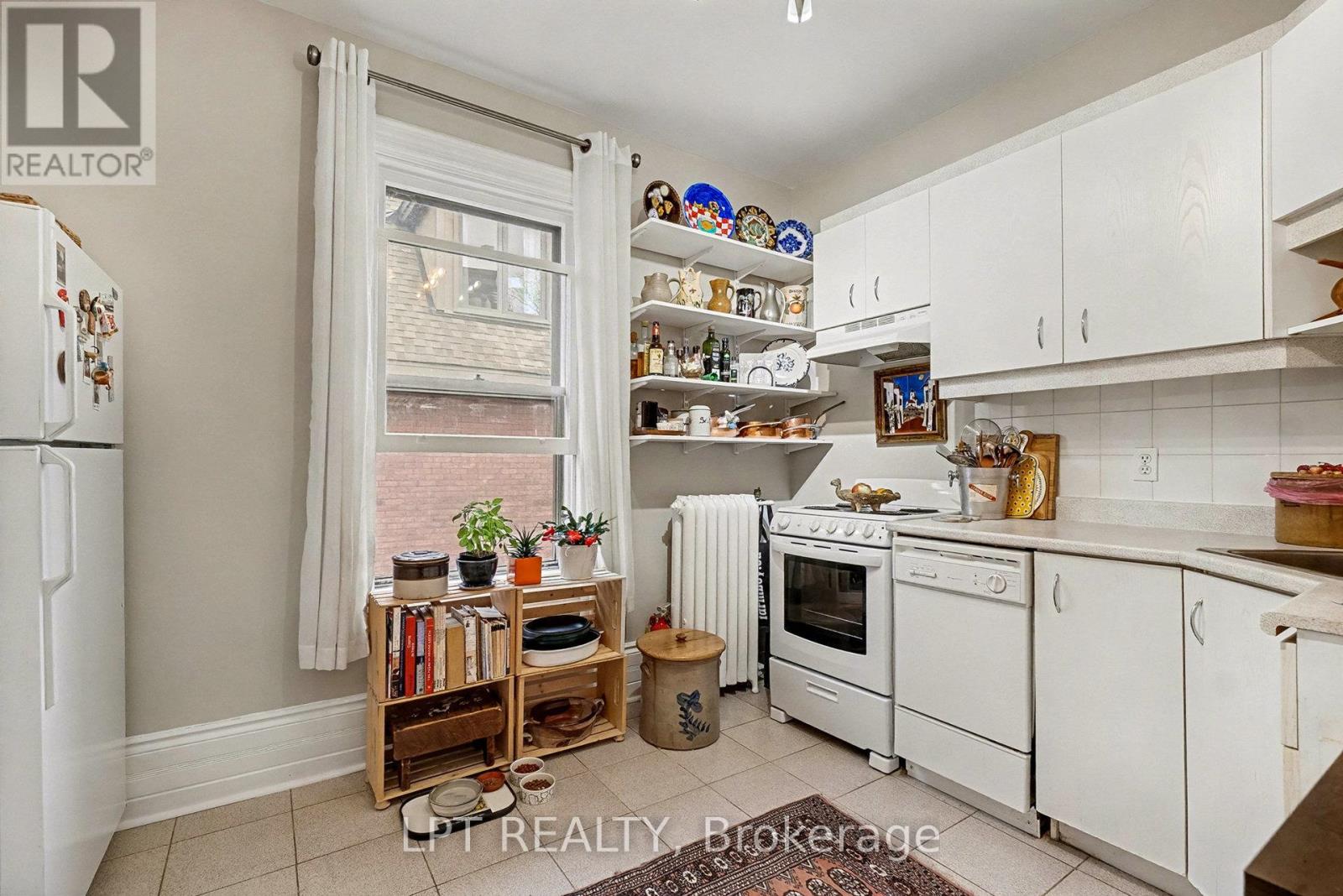 542 Maclaren Street W, Ottawa, Ontario  K1R 5K7 - Photo 21 - X12592452