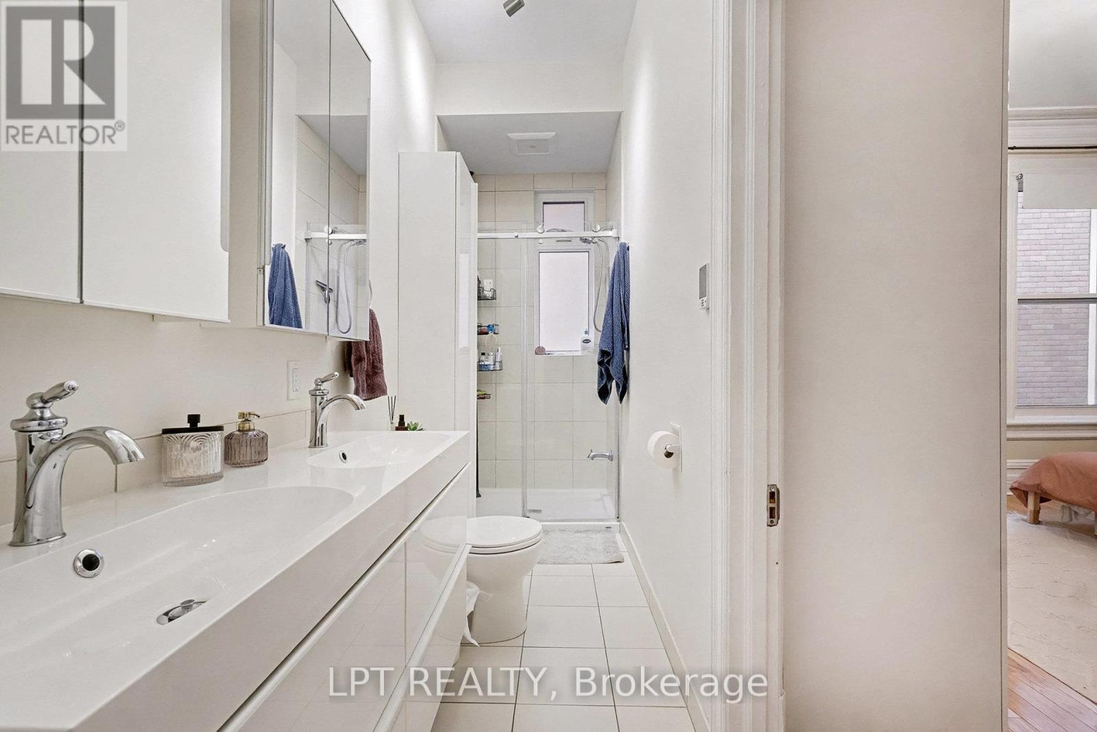 542 Maclaren Street W, Ottawa, Ontario  K1R 5K7 - Photo 15 - X12592452