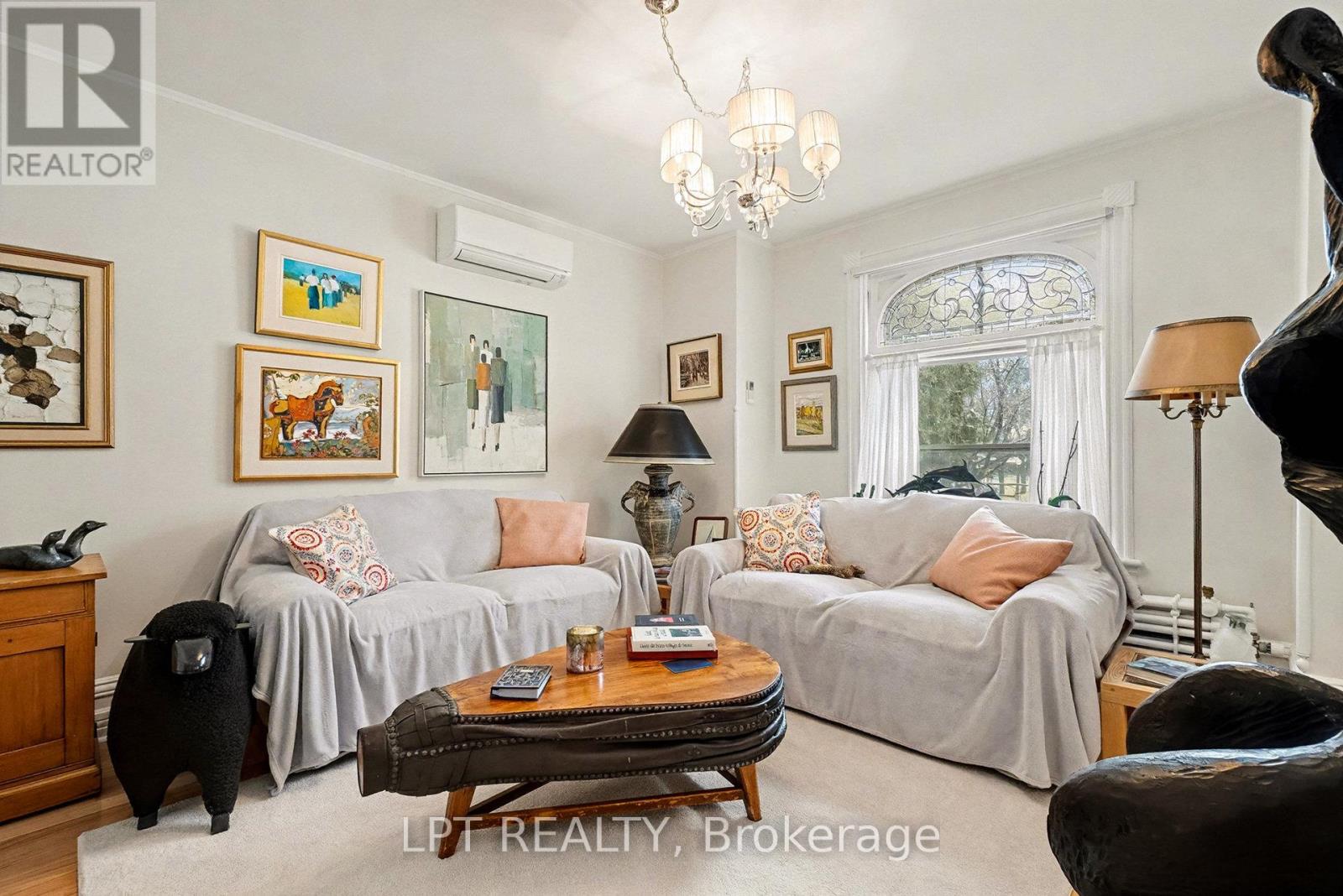 542 Maclaren Street W, Ottawa, Ontario  K1R 5K7 - Photo 17 - X12592452