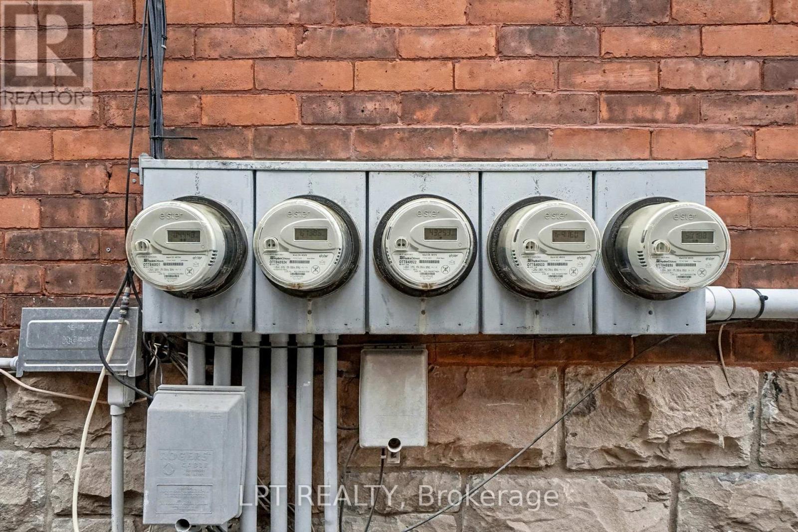 542 Maclaren Street W, Ottawa, Ontario  K1R 5K7 - Photo 42 - X12592452