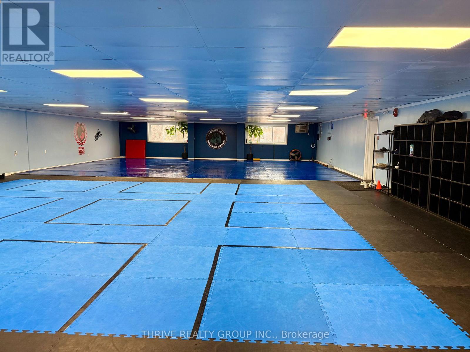 Upper - 1010 Dundas Street, London East, Ontario  N5W 3A3 - Photo 4 - X12591626