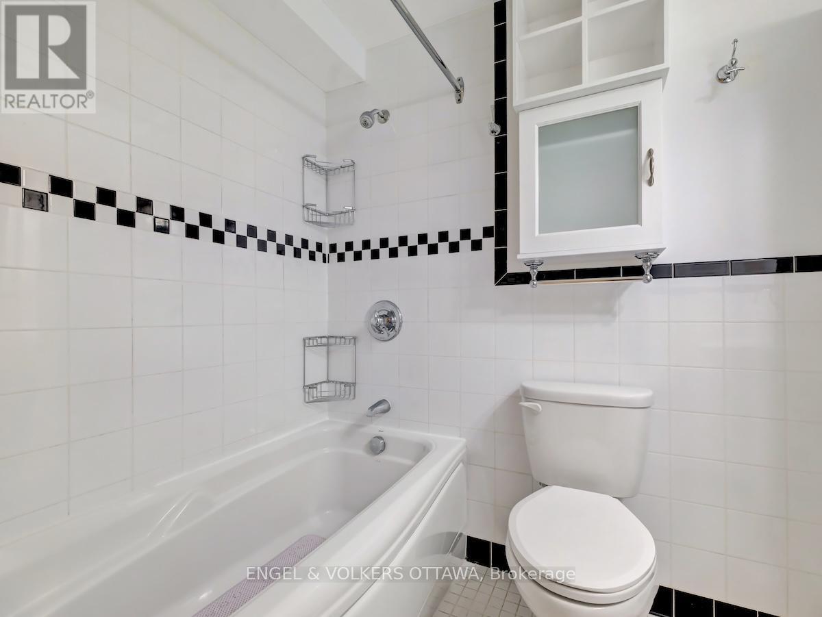 2 - 110 Rideau Terrace, Ottawa, Ontario K1M 0Z2 - Photo 18 - X12592596