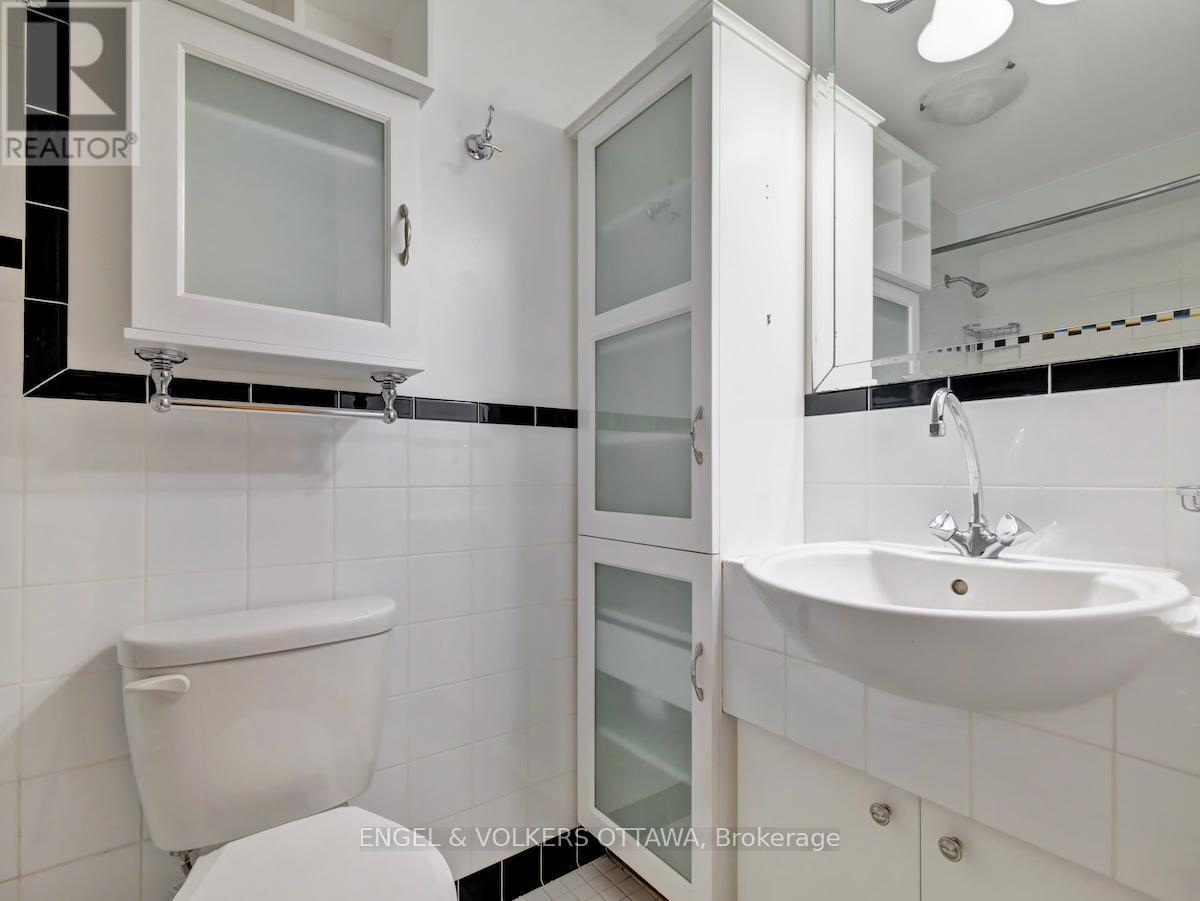 2 - 110 Rideau Terrace, Ottawa, Ontario K1M 0Z2 - Photo 17 - X12592596