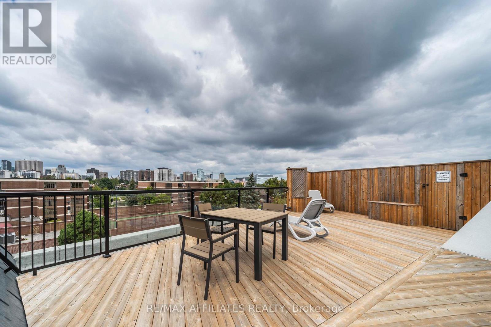 503 - 150 Greenfield Avenue, Ottawa, Ontario  K1S 5W6 - Photo 15 - X12592636