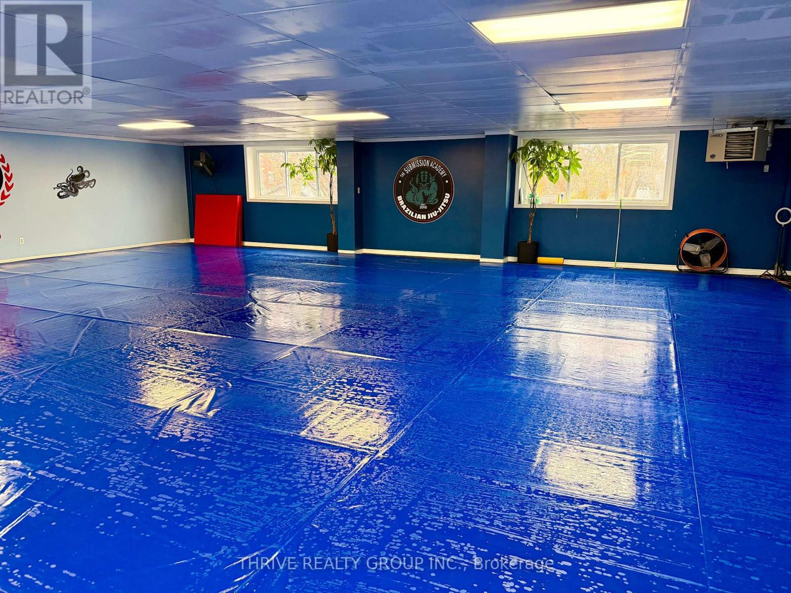 Upper - 1010 Dundas Street, London East, Ontario  N5W 3A3 - Photo 7 - X12591626