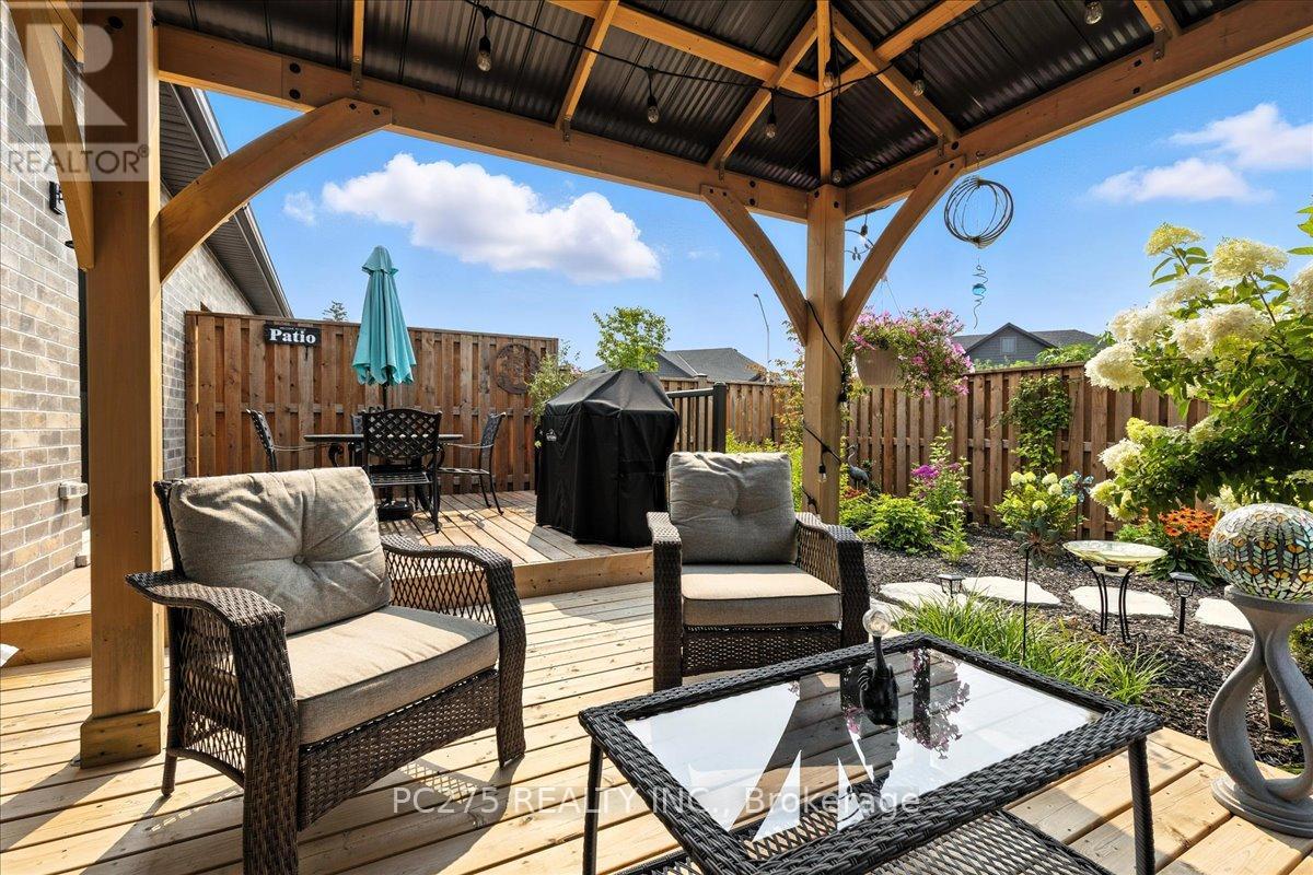 23 Matheson Crescent, East Zorra-Tavistock, Ontario  N0J 1M0 - Photo 40 - X12591782