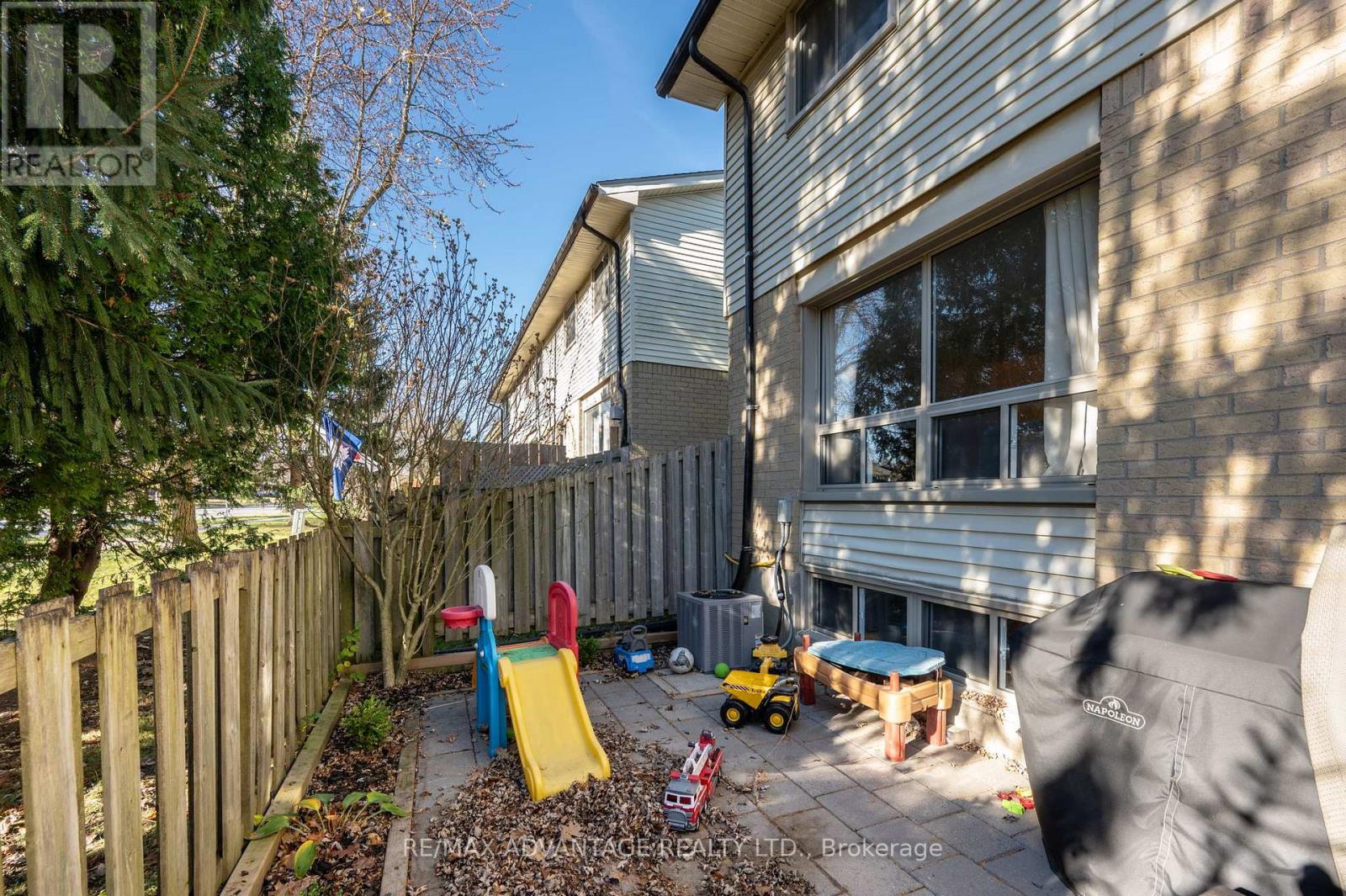 56 - 135 Belmont Drive, London South, Ontario  N6J 4J3 - Photo 27 - X12591864