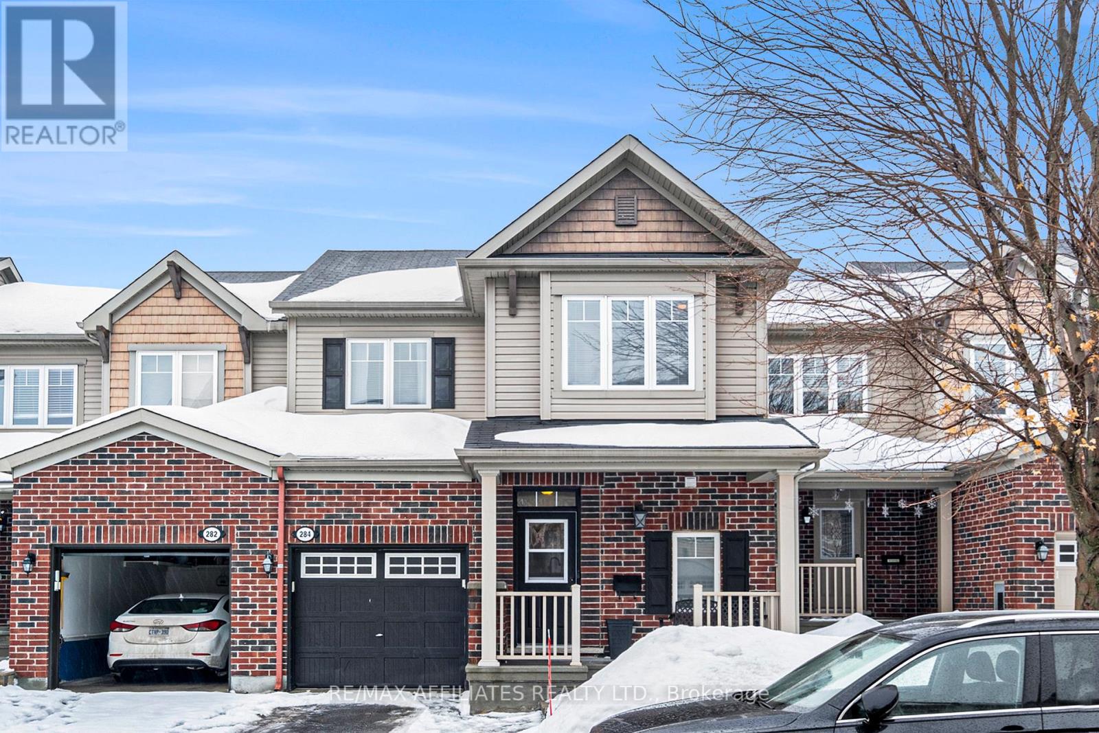 284 PAR-LA-VILLE CIRCLE, Ottawa, Ontario