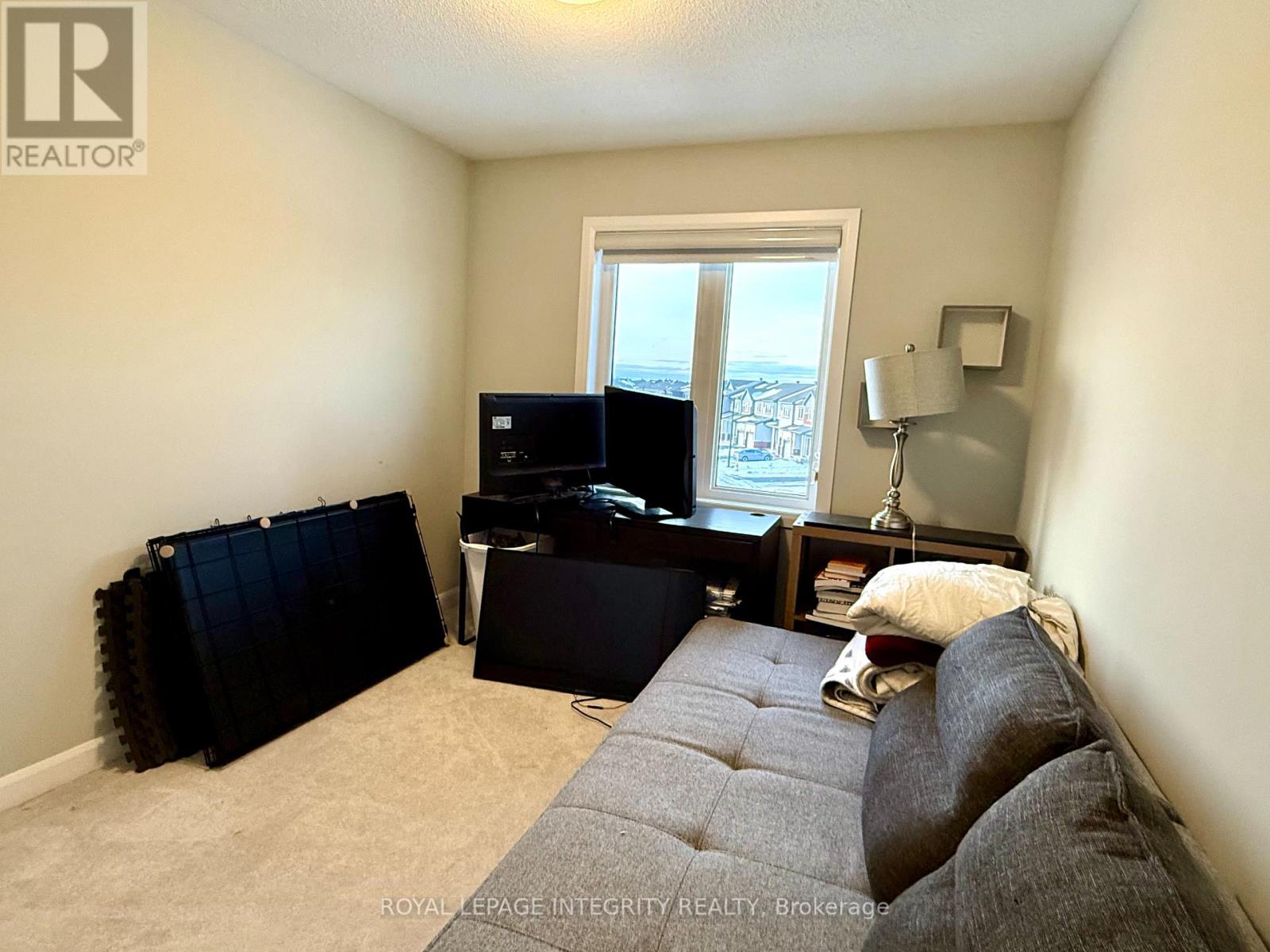 1079 Speedvale Court, Ottawa, Ontario K2T 0P6 - Photo 24 - X12592646