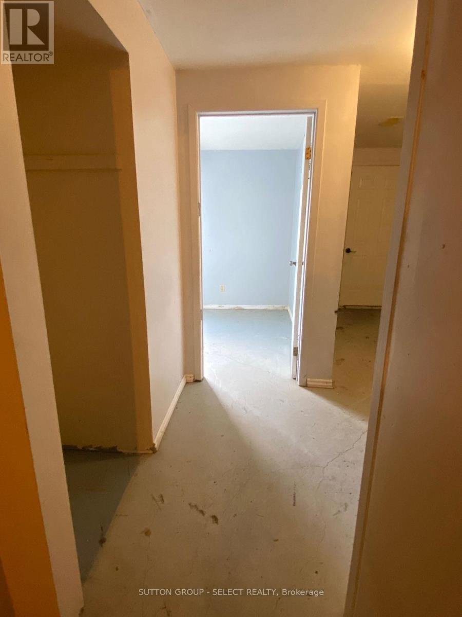 46 - 700 Paisley Road, Guelph, Ontario N1K 1A3 - Photo 26 - X12592070