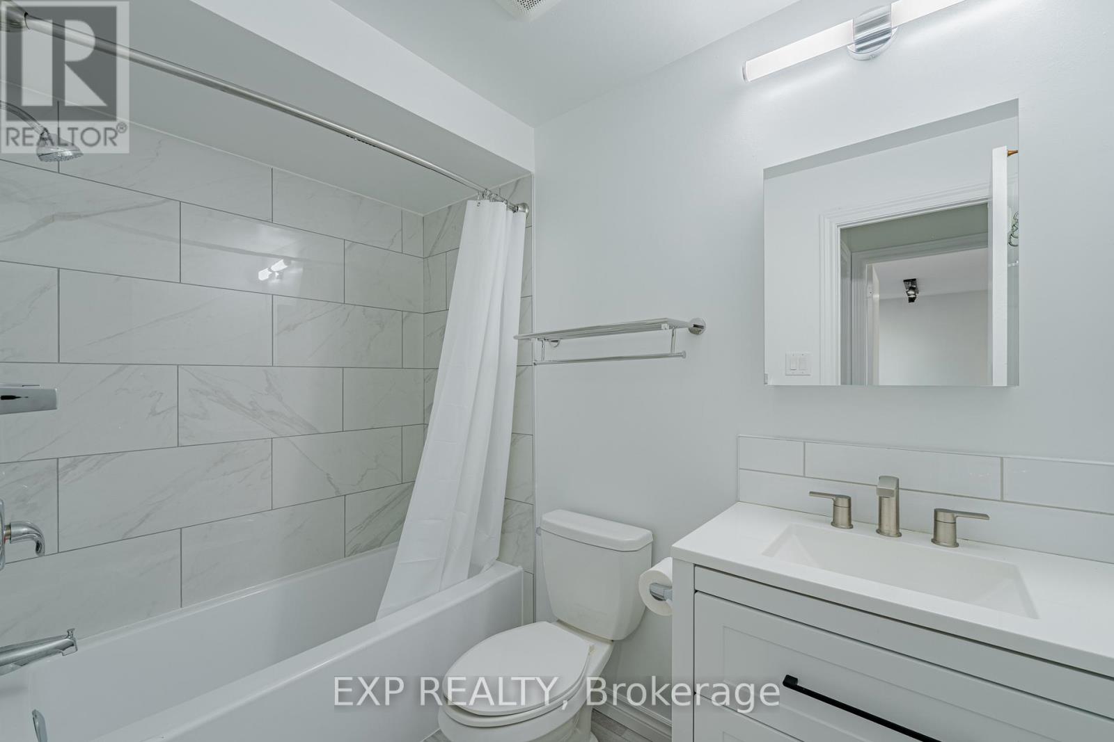 268 Woodfield Drive, Ottawa, Ontario K2G 4P2 - Photo 29 - X12592776