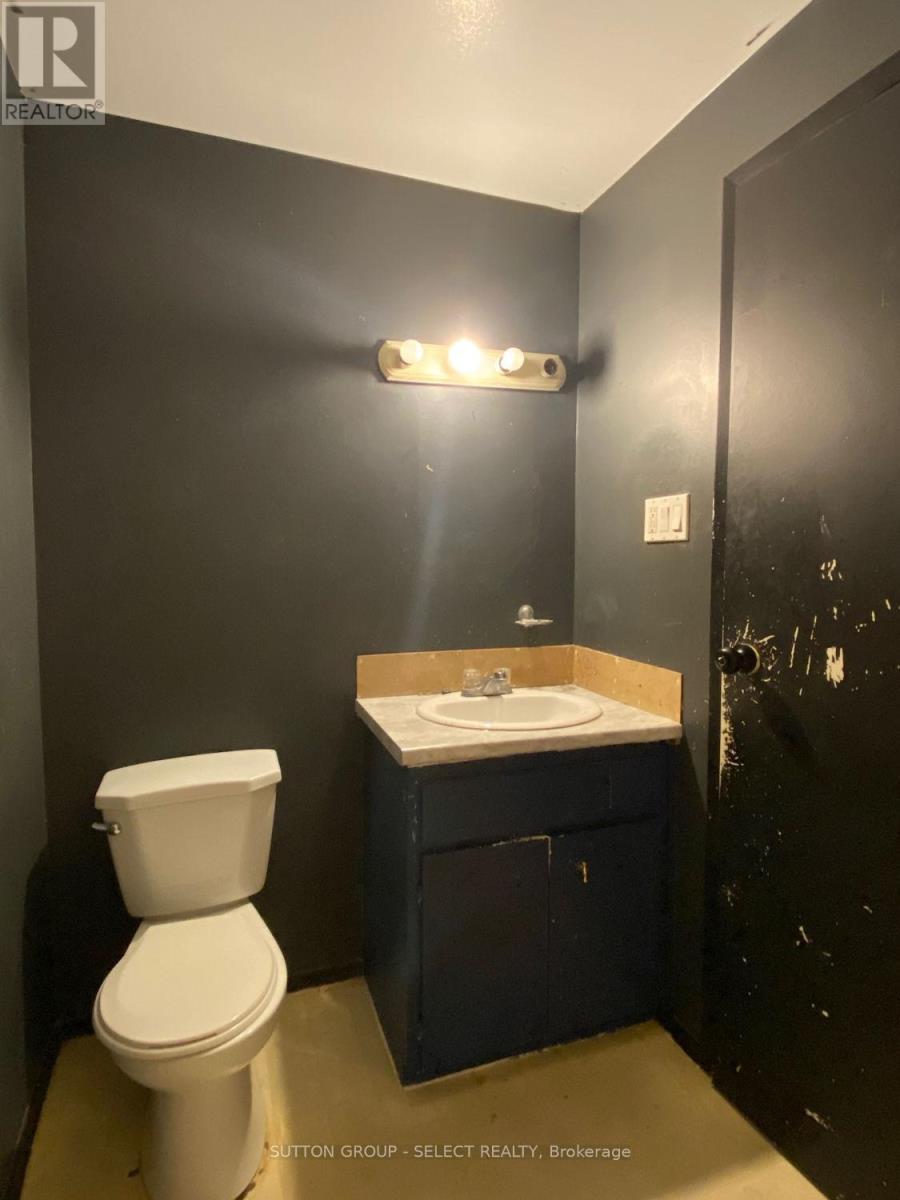 46 - 700 Paisley Road, Guelph, Ontario N1K 1A3 - Photo 12 - X12592070