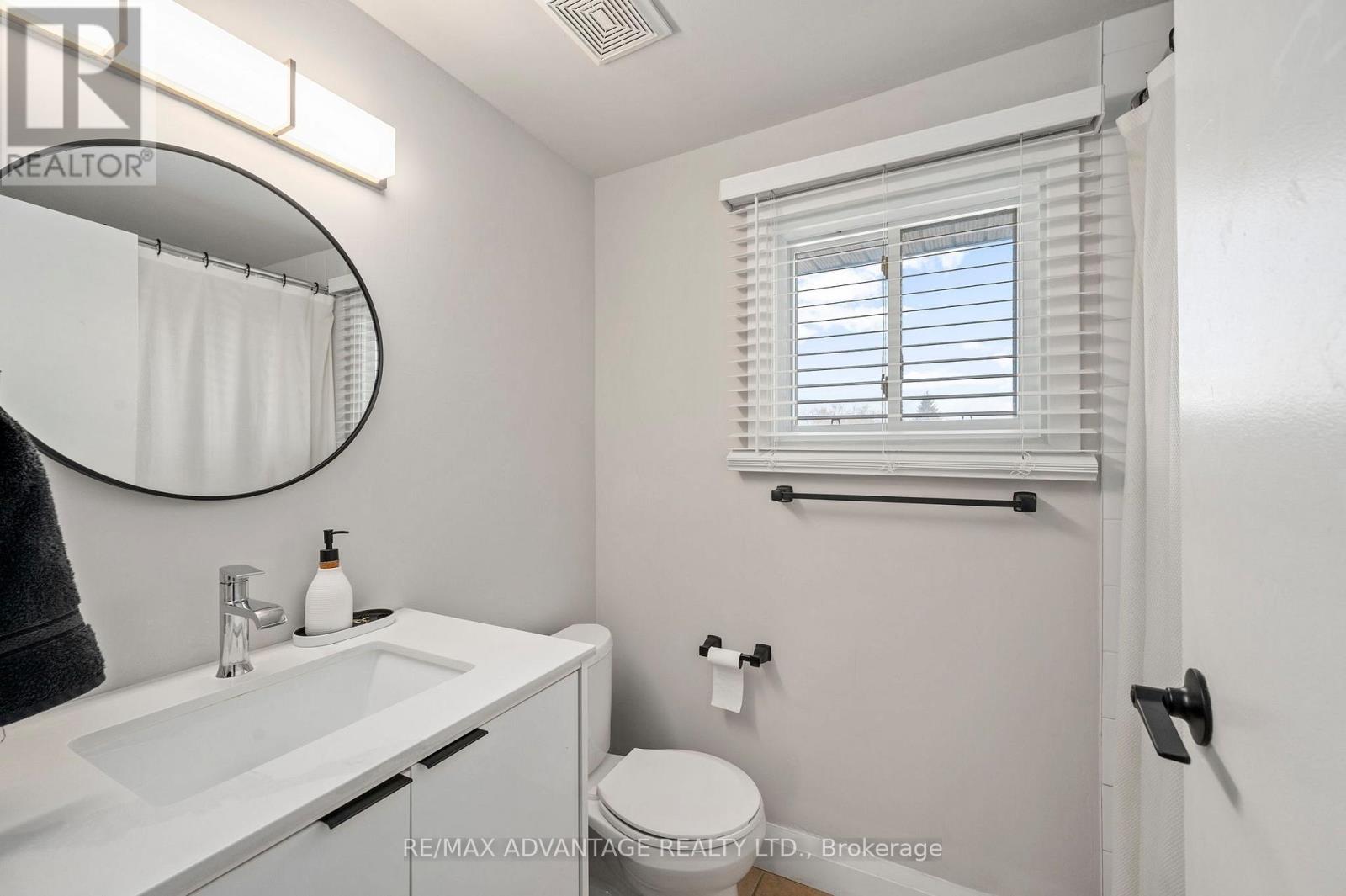 56 - 135 Belmont Drive, London South, Ontario  N6J 4J3 - Photo 17 - X12591864