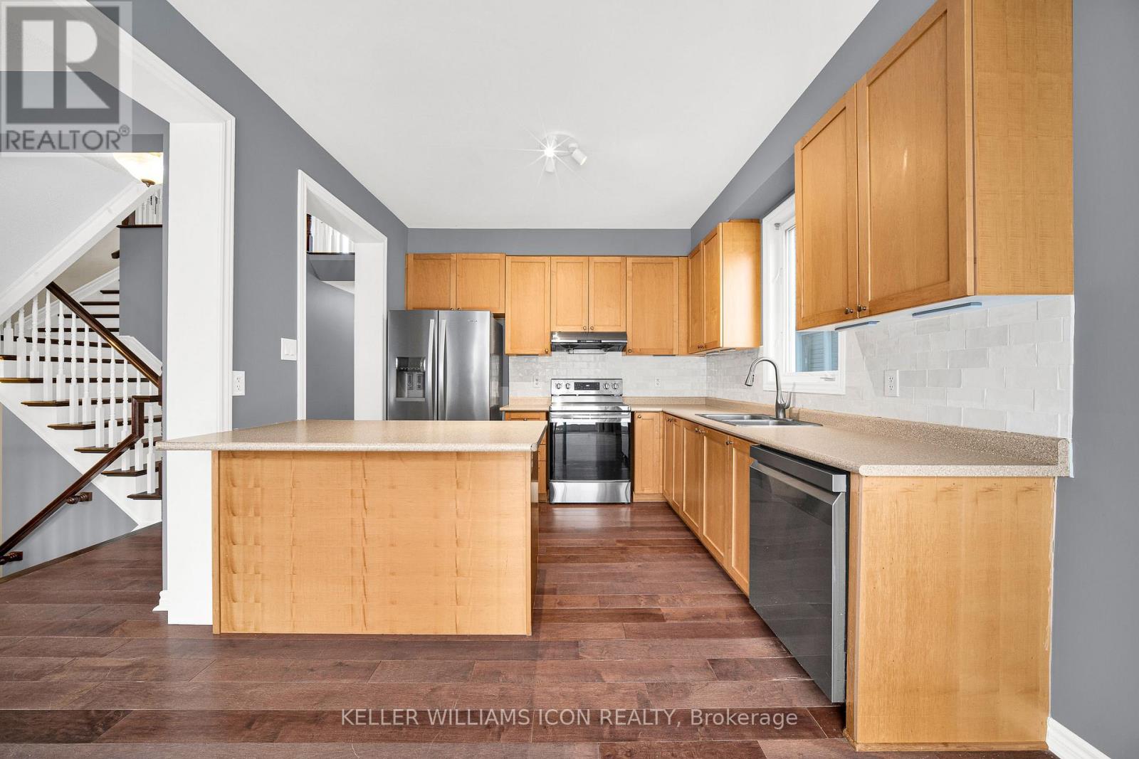 2212 Watercolours Way, Ottawa, Ontario  K2J 5J8 - Photo 9 - X12592820