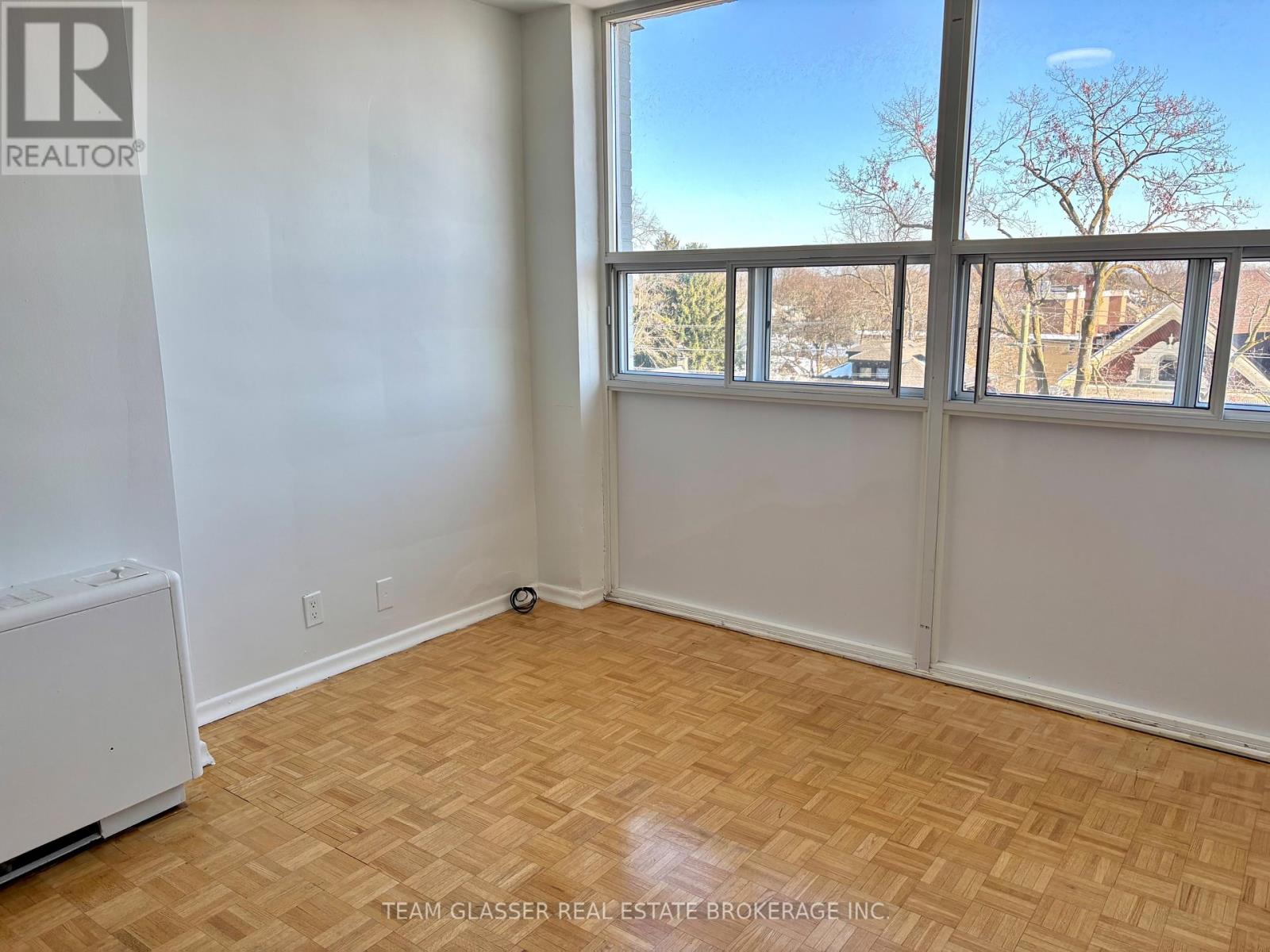 610 - 396 Queens Avenue, London East, Ontario  N6B 1X7 - Photo 7 - X12592550