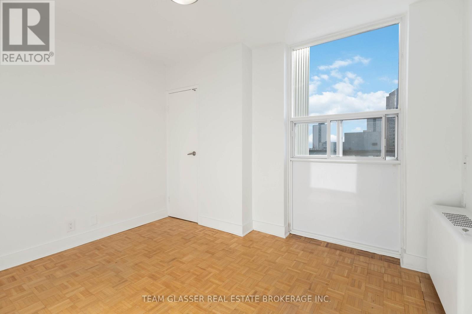 801 - 396 Queens Avenue, London East, Ontario  N6B 1X7 - Photo 24 - X12592546