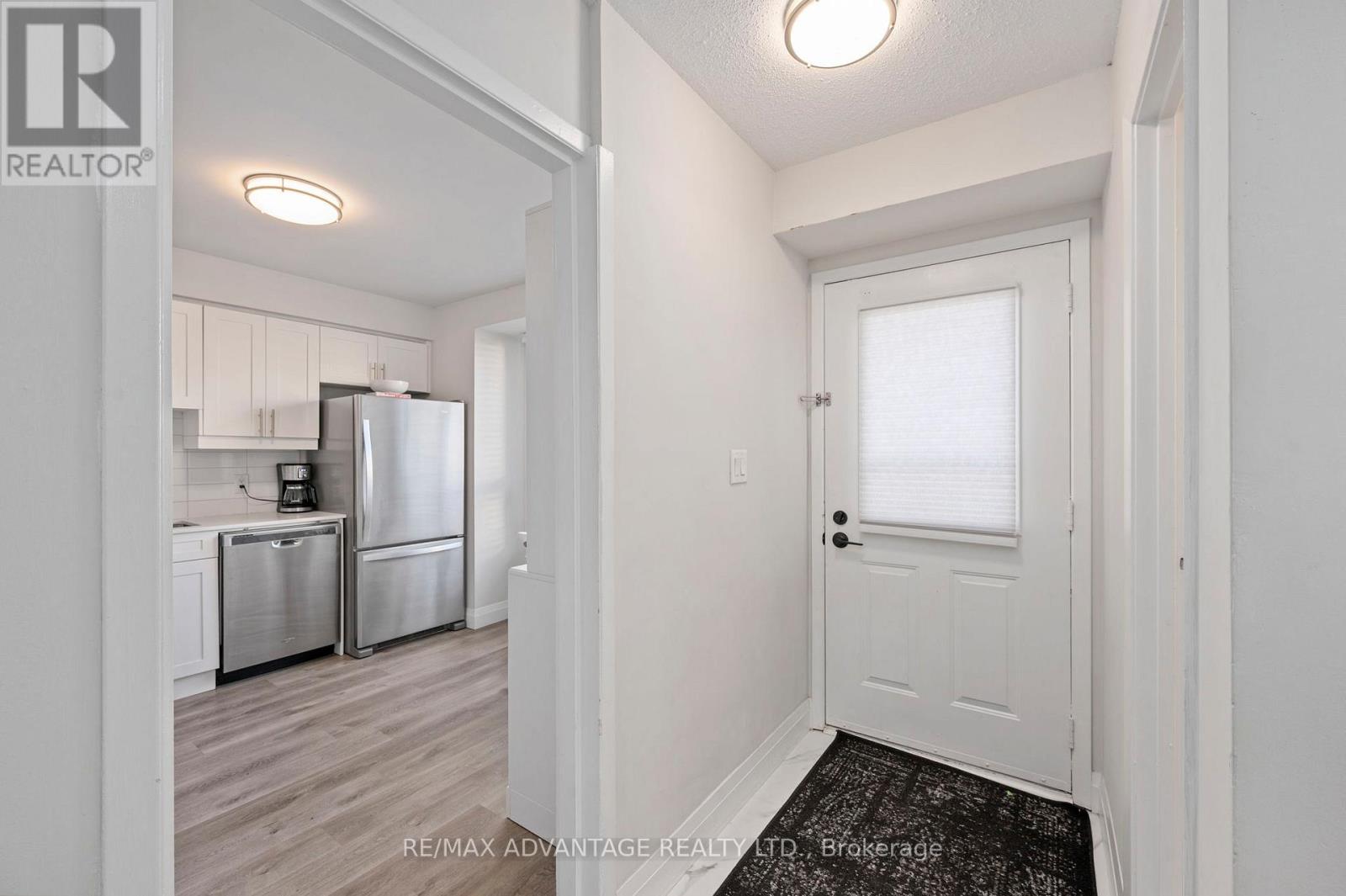 56 - 135 Belmont Drive, London South, Ontario  N6J 4J3 - Photo 4 - X12591864