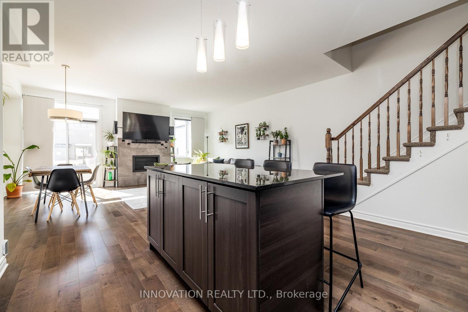 288 Munro Street, Carleton Place, Ontario  K7C 0P2 - Photo 17 - X12366237