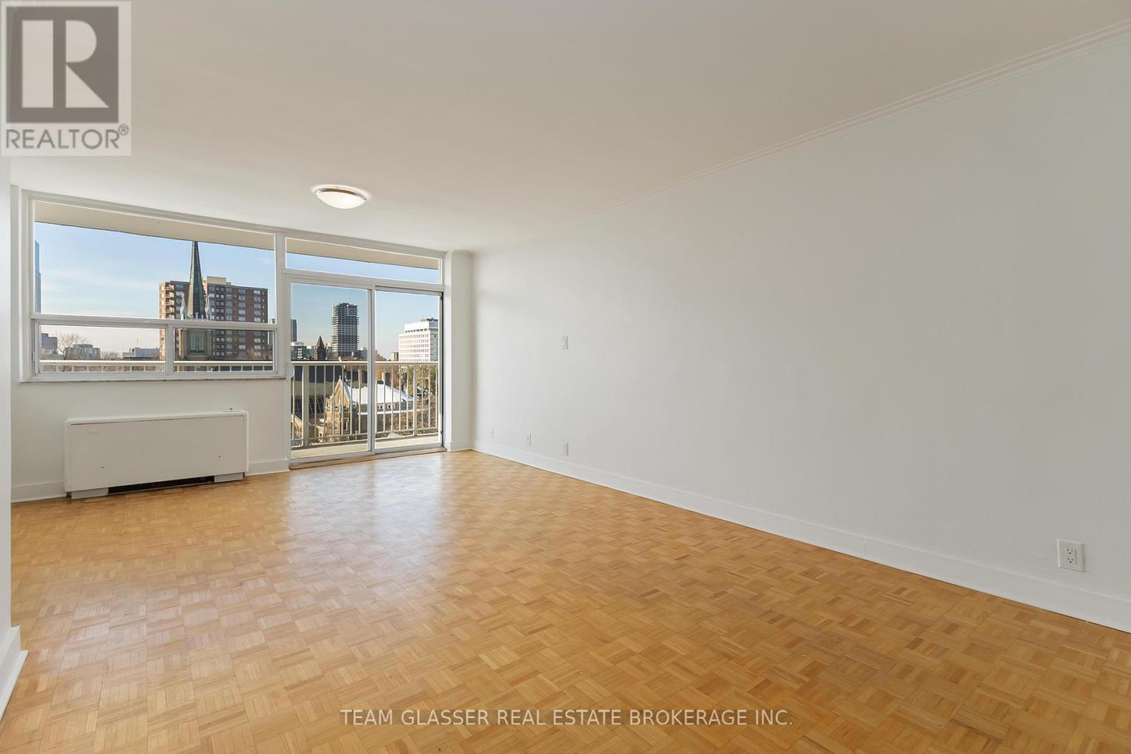 801 - 396 Queens Avenue, London East, Ontario  N6B 1X7 - Photo 7 - X12592546