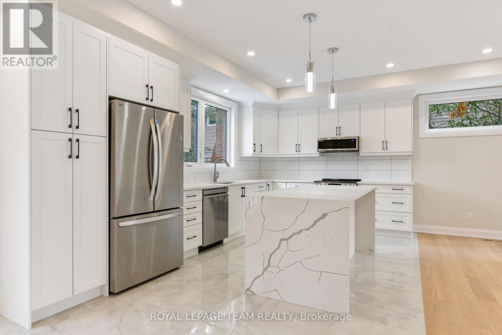 845 Melfa Crescent, Ottawa, Ontario  K2C 0P5 - Photo 13 - X12591578