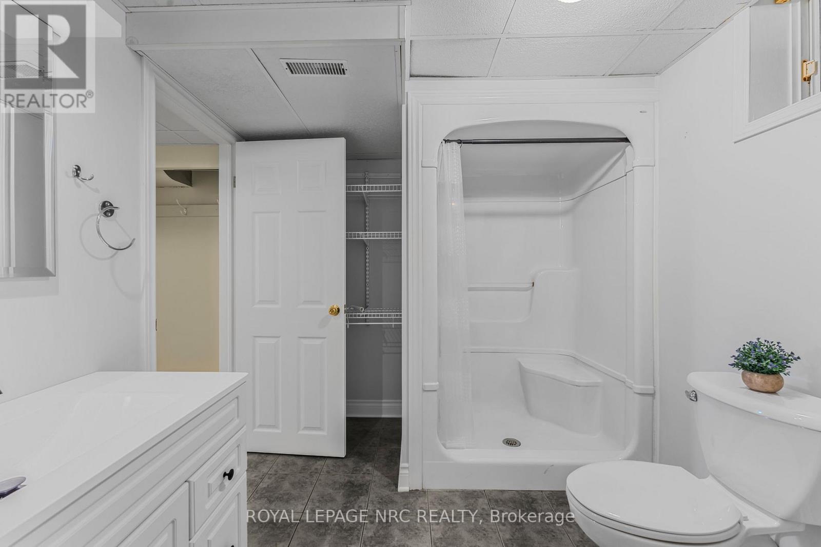 1053 Line 3 Road, Niagara-On-The-Lake, Ontario  L0S 1J0 - Photo 45 - X12591650