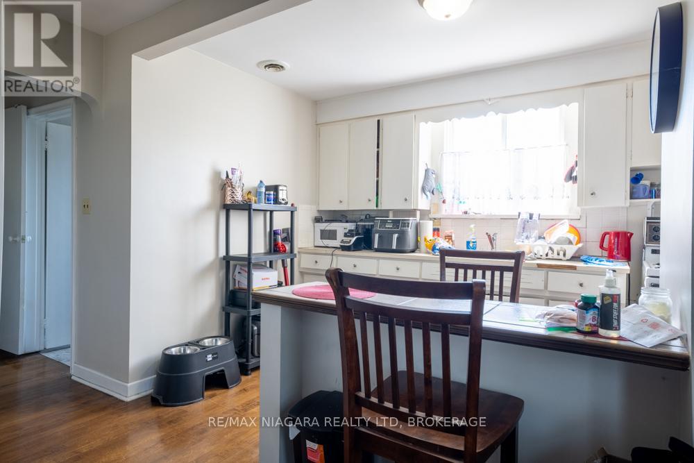 55 Ann Street, Thorold, Ontario L2V 2J8 - Photo 24 - X12592338