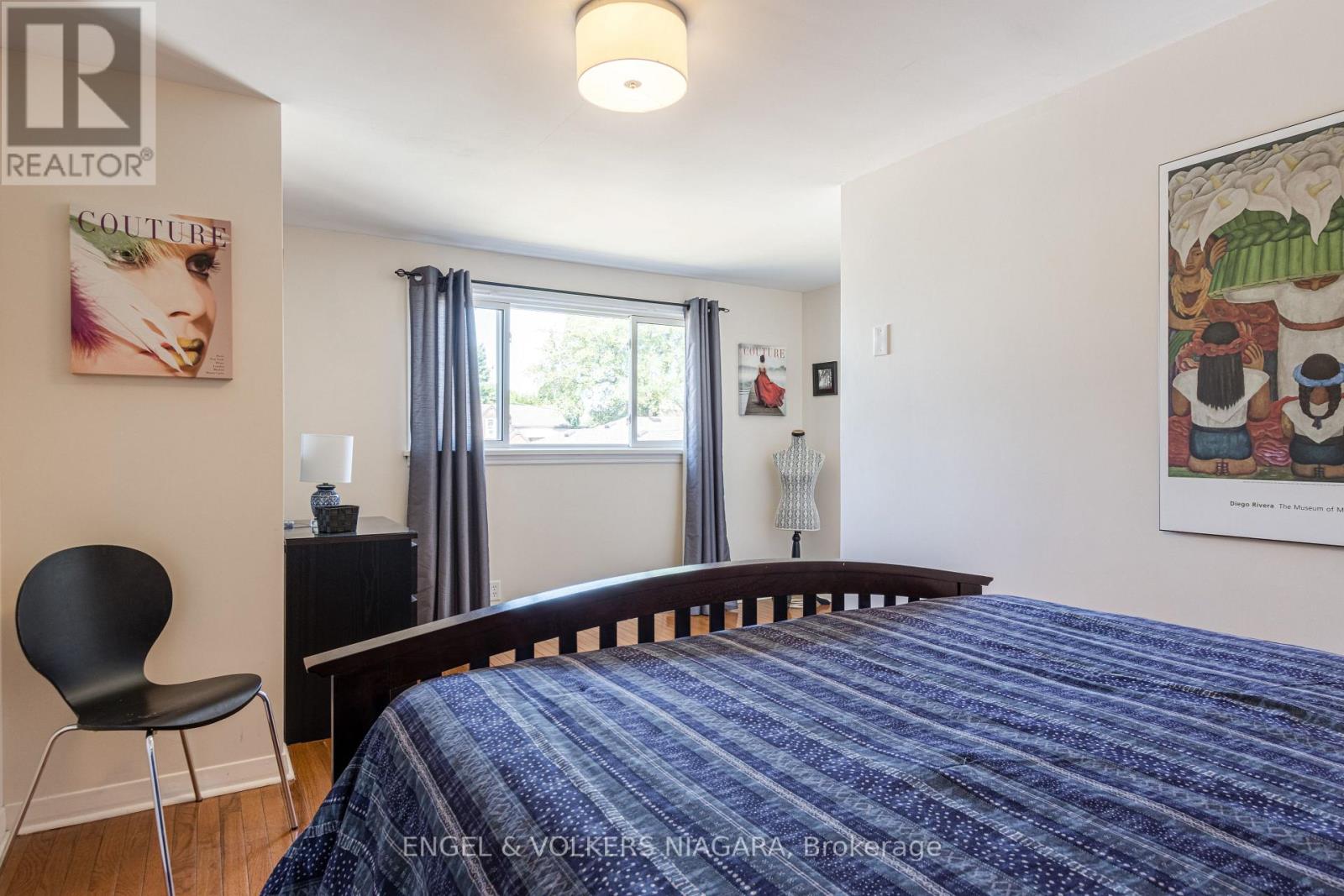 5969 Gladstone Street W, Niagara Falls, Ontario L2G 1W7 - Photo 16 - X12592600