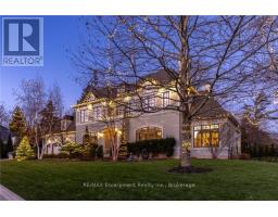 21 LAMBERT COMMON, Oakville, Ontario