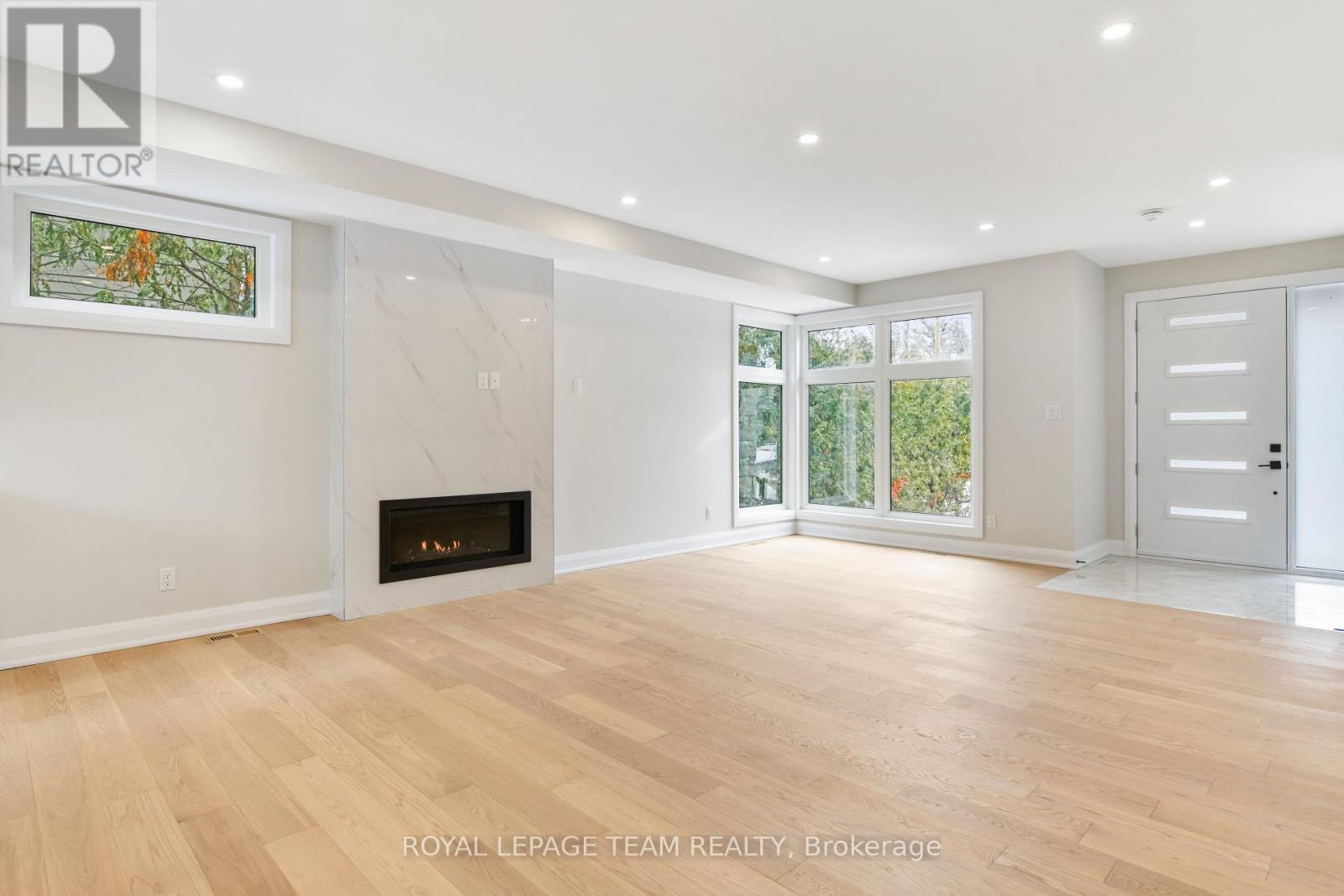 845 Melfa Crescent, Ottawa, Ontario  K2C 0P5 - Photo 9 - X12591578