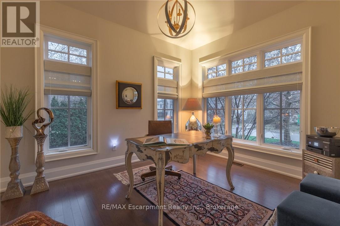 21 Lambert Common, Oakville, Ontario  L6K 0H6 - Photo 21 - W12360522