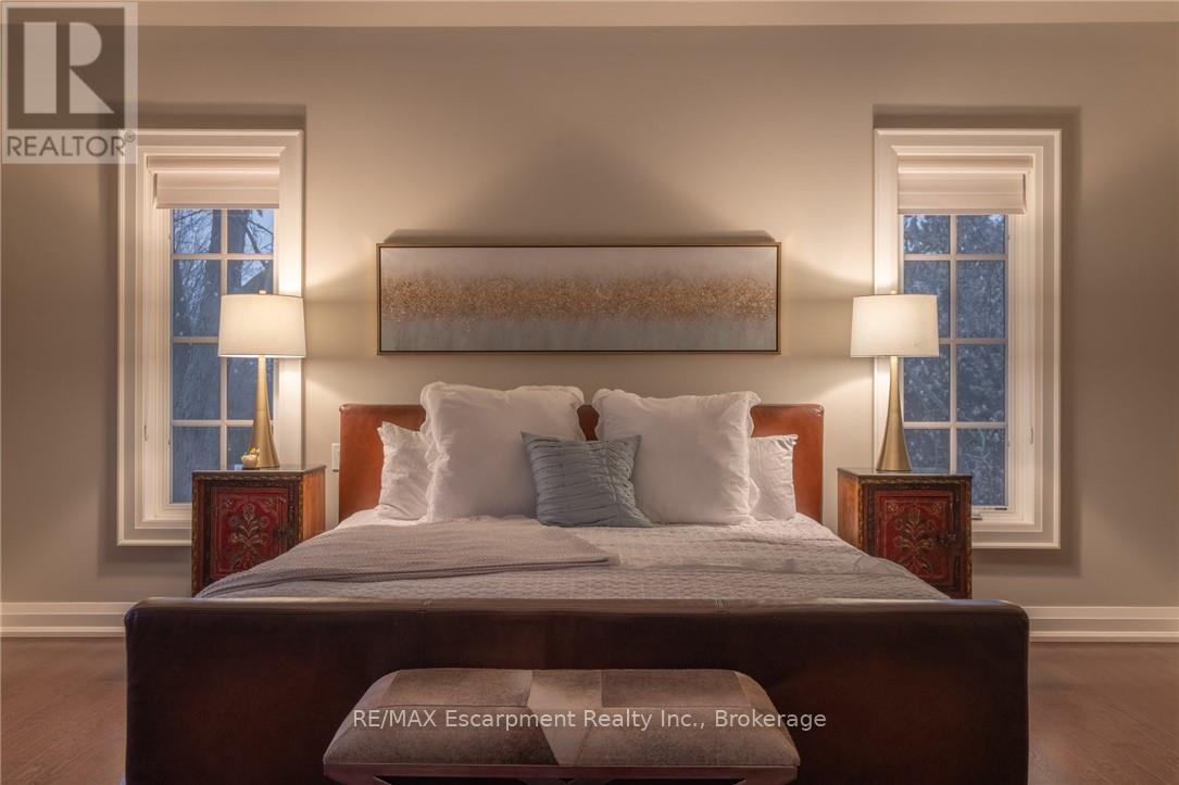 21 Lambert Common, Oakville, Ontario  L6K 0H6 - Photo 26 - W12360522