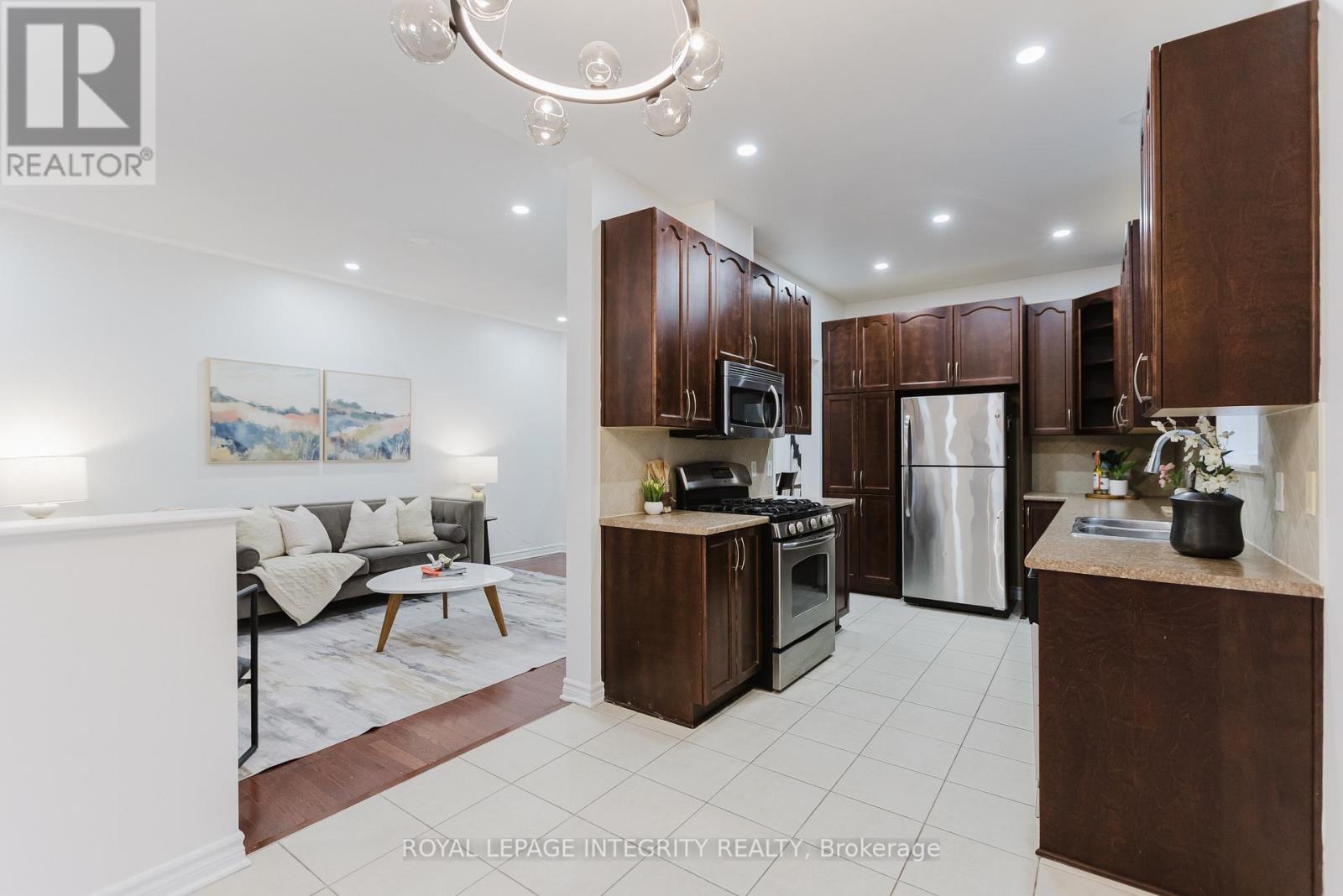 361 Widgeon Way, Ottawa, Ontario K1T 0E9 - Photo 12 - X12591726