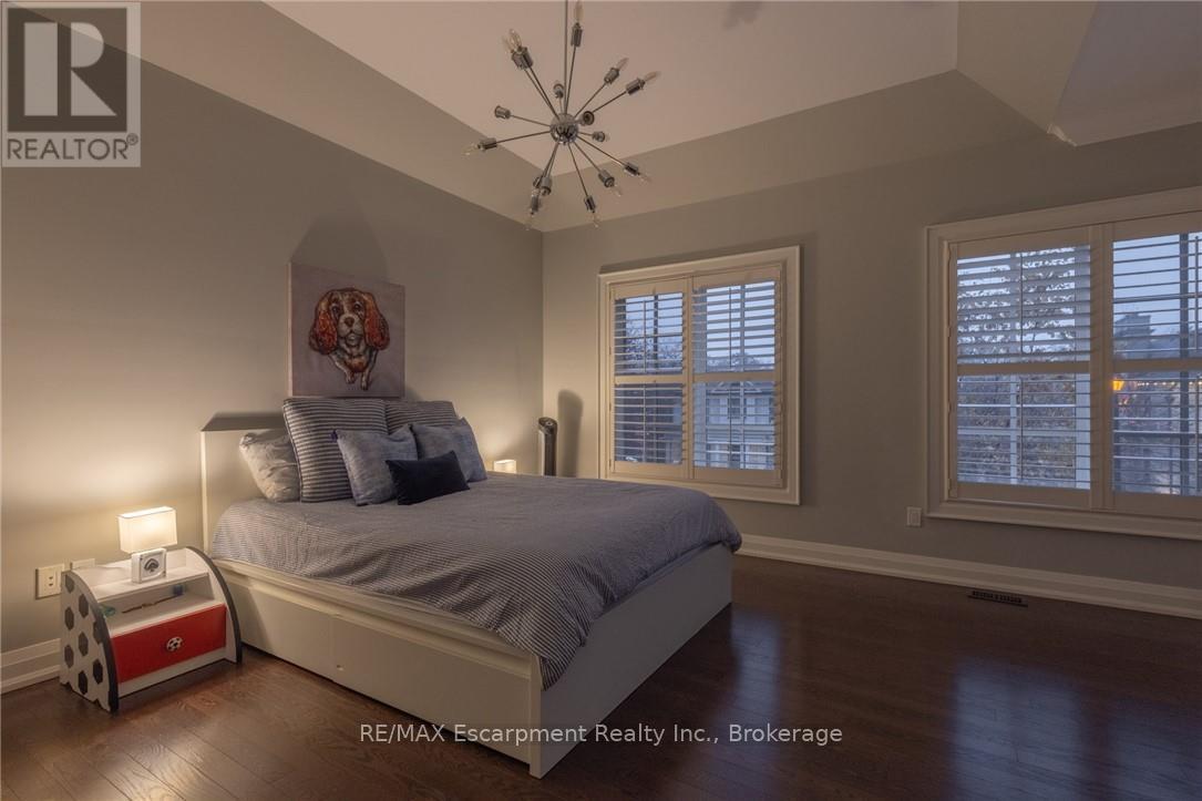 21 Lambert Common, Oakville, Ontario  L6K 0H6 - Photo 31 - W12360522