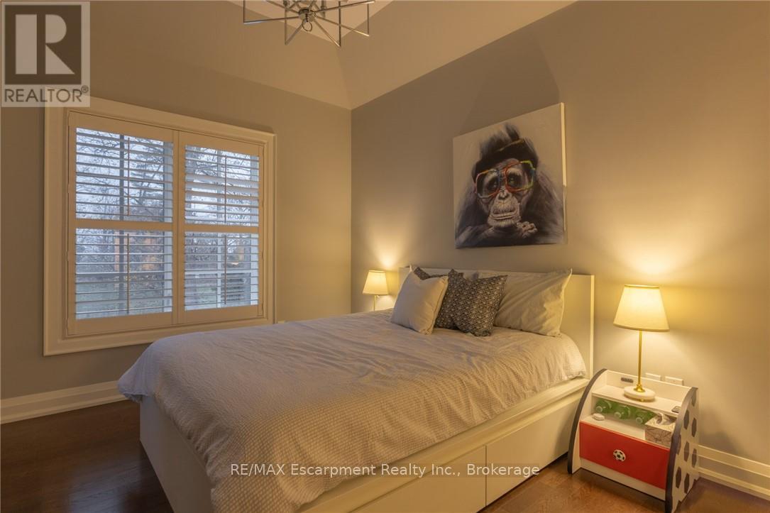 21 Lambert Common, Oakville, Ontario  L6K 0H6 - Photo 32 - W12360522