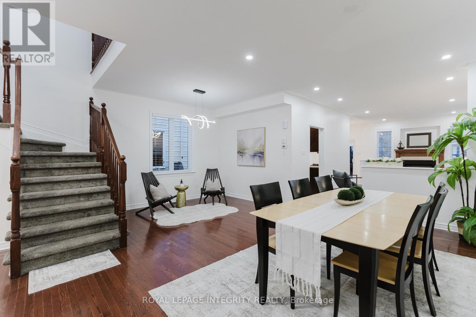 361 Widgeon Way, Ottawa, Ontario K1T 0E9 - Photo 3 - X12591726