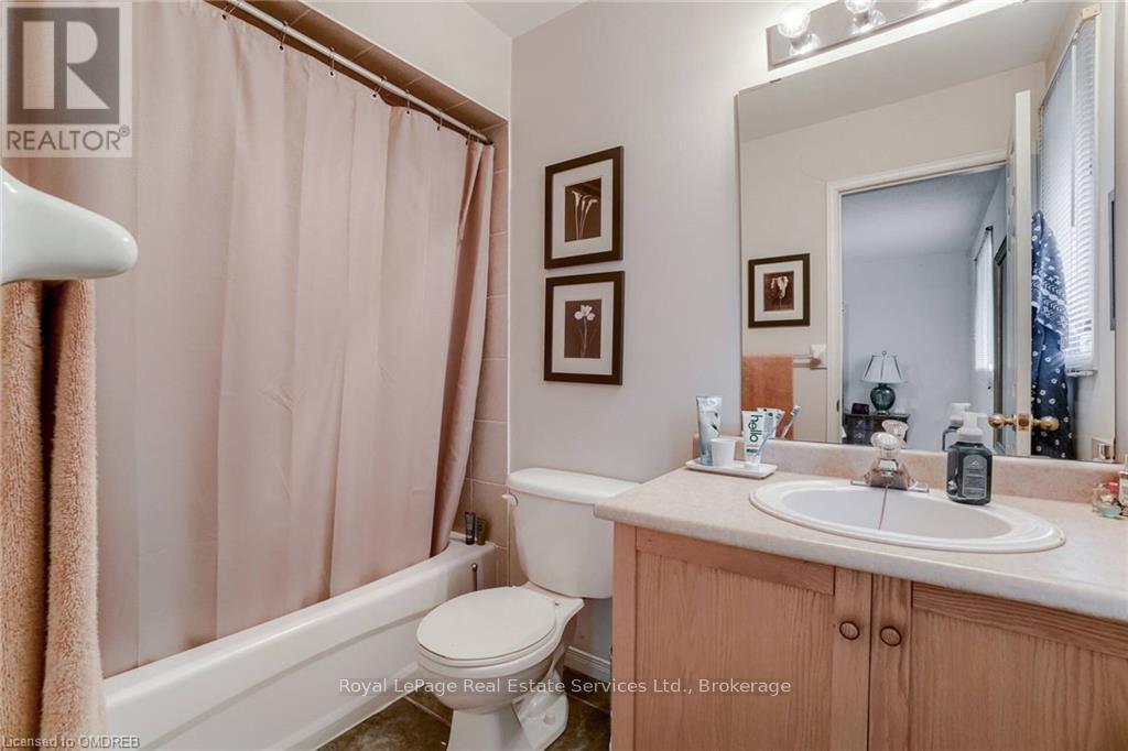 27 - 1276 Silvan Forest Drive, Burlington, Ontario L7M 4V8 - Photo 19 - W12592642