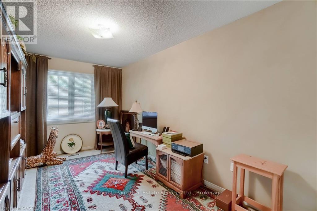 27 - 1276 Silvan Forest Drive, Burlington, Ontario L7M 4V8 - Photo 20 - W12592642