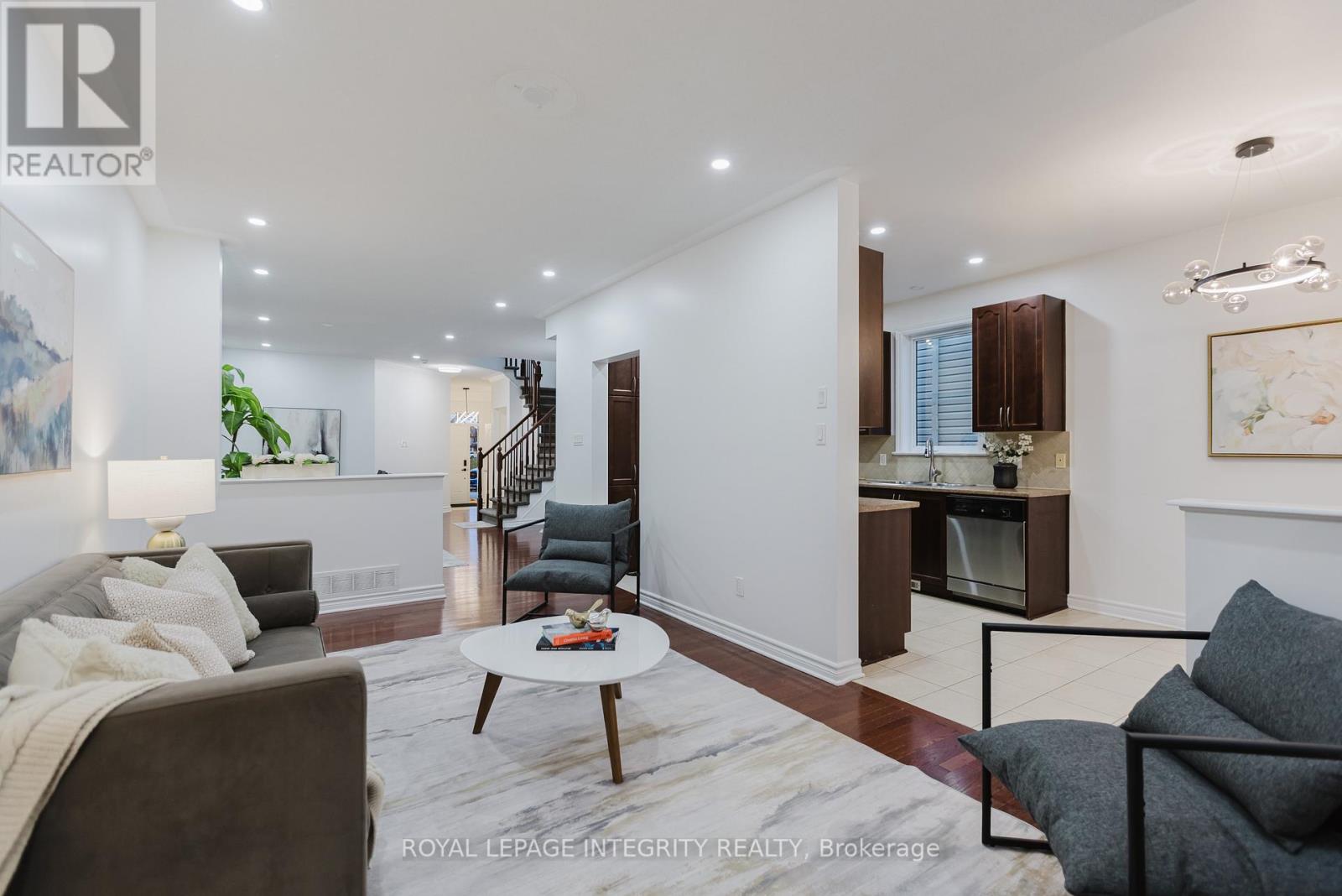 361 Widgeon Way, Ottawa, Ontario K1T 0E9 - Photo 8 - X12591726