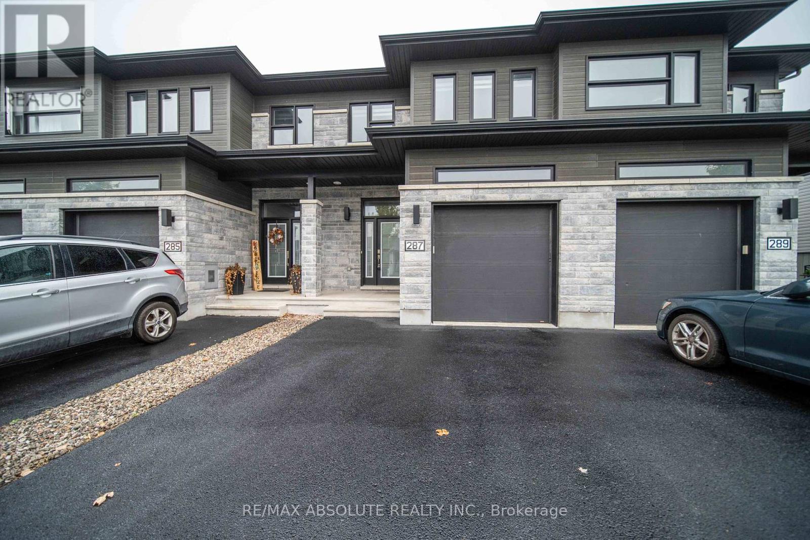 287 Belfort Street, Russell, Ontario  K0A 1W0 - Photo 2 - X12591778