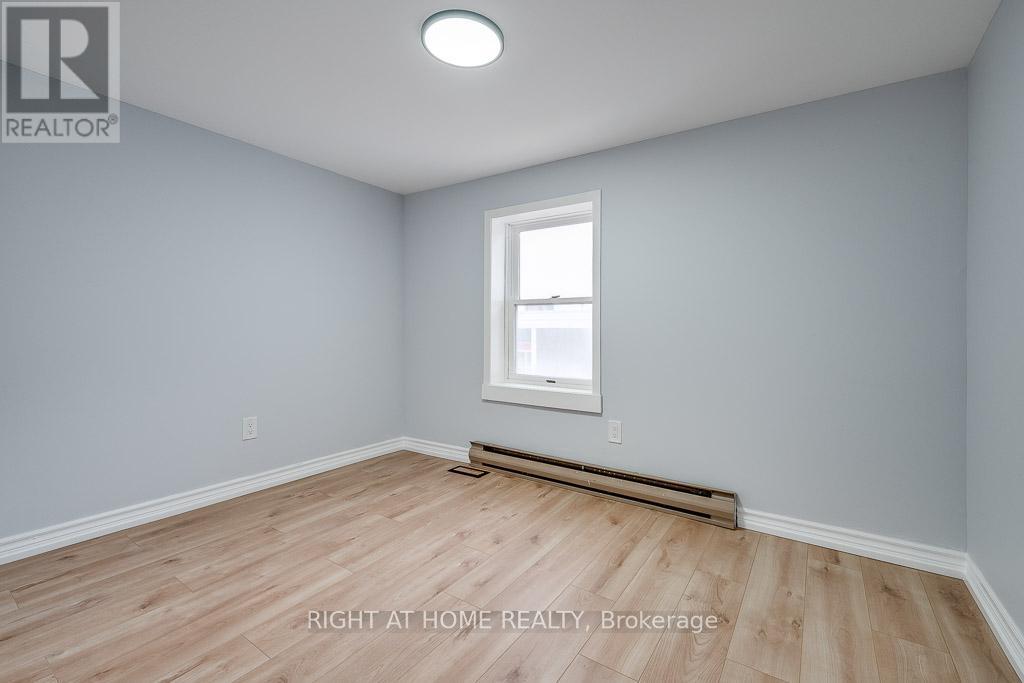 97 Madawaska Street, Arnprior, Ontario K7S 1S2 - Photo 14 - X12591896