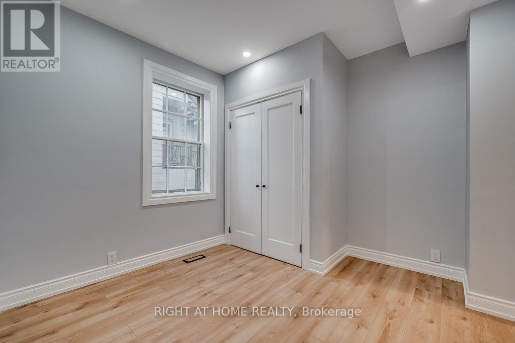 97 Madawaska Street, Arnprior, Ontario K7S 1S2 - Photo 7 - X12591896